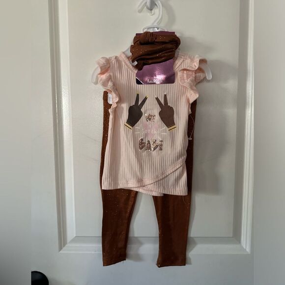 NWT Nanette Baby Girl  3 Piece Outfit Top, Bottoms & Hair Tie Size 18M - Picture 1 of 6